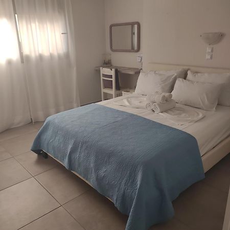 Irida Holiday Apartments Stoúpa Exterior photo