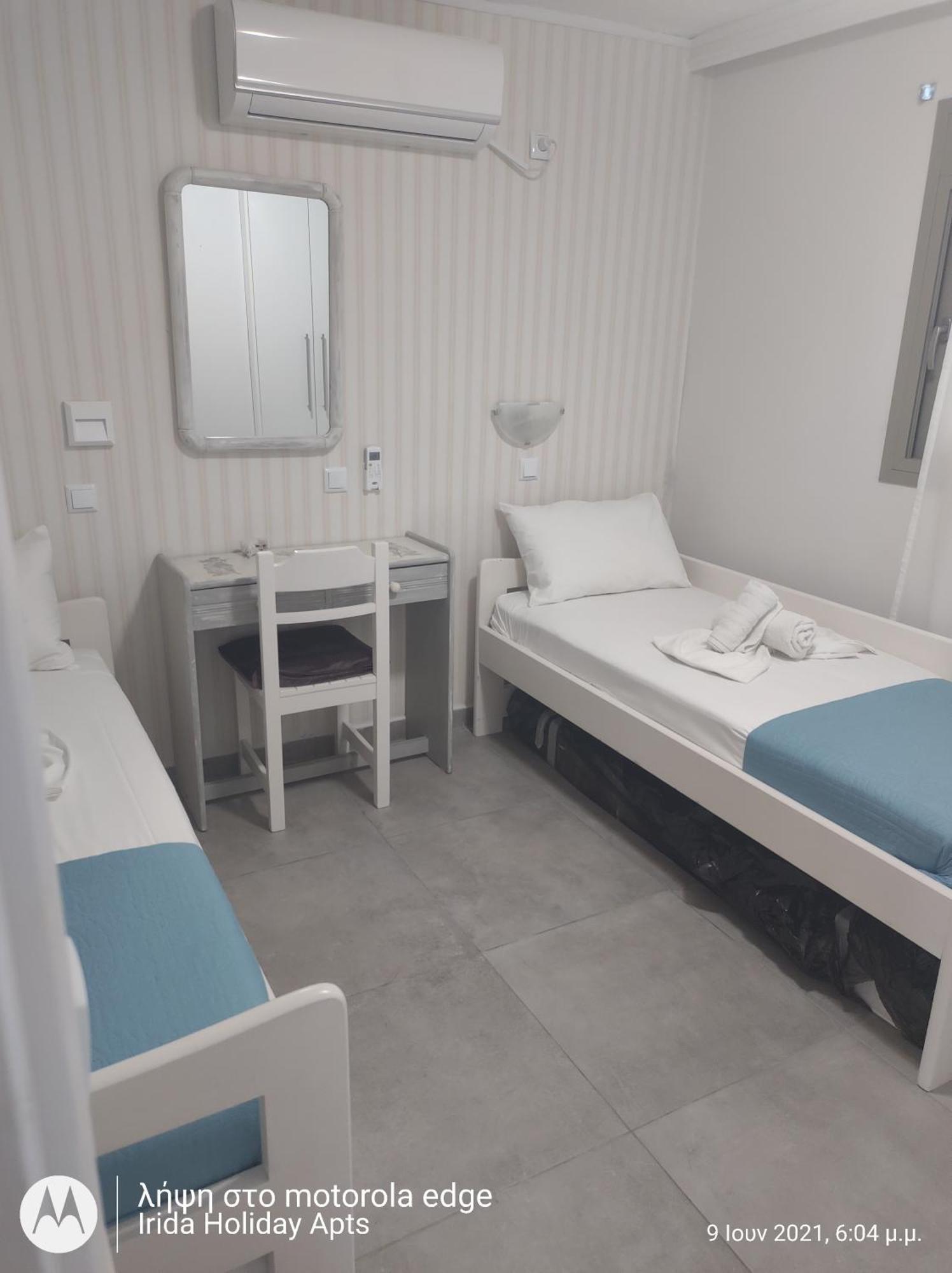 Irida Holiday Apartments Stoúpa Exterior photo