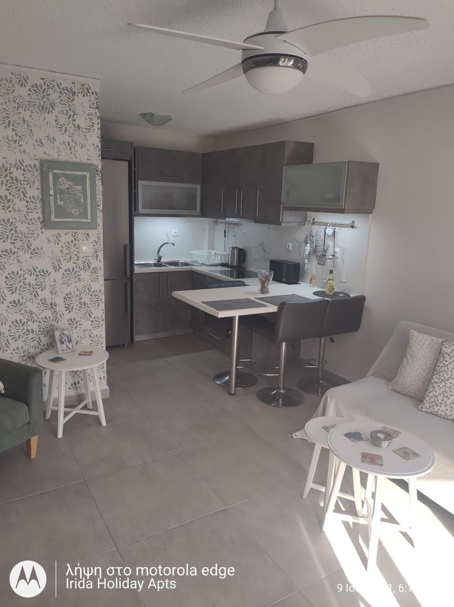 Irida Holiday Apartments Stoúpa Exterior photo